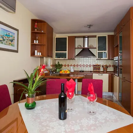 Апартаменты Gorica *